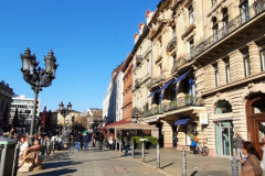 E8137152-54BA-444E-A073-063780511EB8
